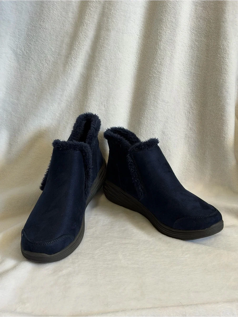 Ryka Neela Navy Blue Faux Suede Winter Boots Womens Size 8.5 Comfort Booties